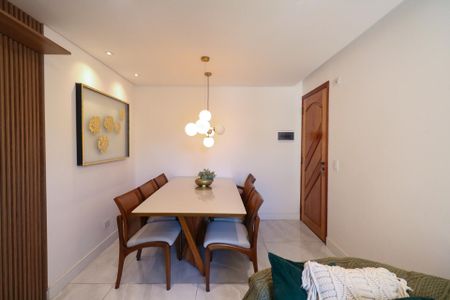 Apartamento à venda com 60m², 2 quartos e 1 vagaSala