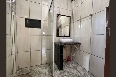 Banheiro de casa para alugar com 1 quarto, 26m² em Itacorubi, Florianópolis