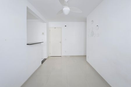 Apartamento para alugar com 2 quartos, 47m² em Jardim California, Jacareí