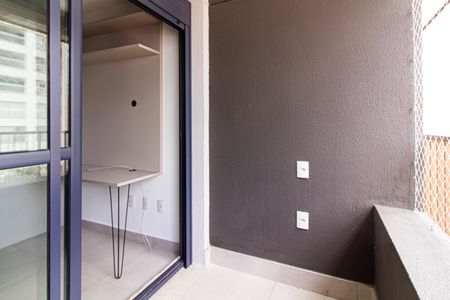 Varanda de kitnet/studio para alugar com 1 quarto, 25m² em Perdizes, São Paulo