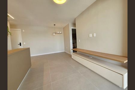 Sala de apartamento para alugar com 2 quartos, 63m² em Vila Cruzeiro, São Paulo