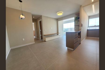 Sala de apartamento para alugar com 2 quartos, 63m² em Vila Cruzeiro, São Paulo