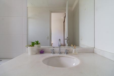 Apartamento à venda com 62m², 2 quartos e 2 vagasSuíte