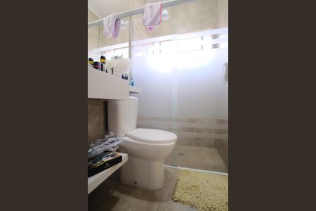 Casa à venda com 200m², 4 quartos e 3 vagasBanheiro da Suíte