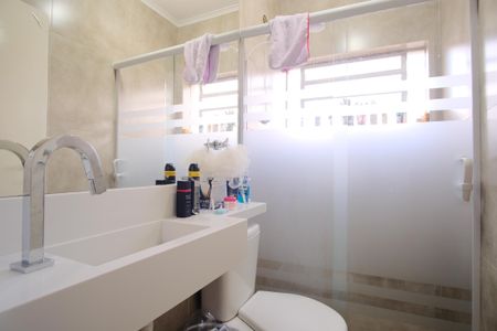 Casa à venda com 200m², 4 quartos e 3 vagasBanheiro da Suíte