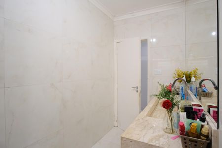 Casa à venda com 200m², 4 quartos e 3 vagasBanheiro 1