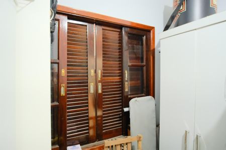 Casa à venda com 200m², 4 quartos e 3 vagasQuarto de Serviço