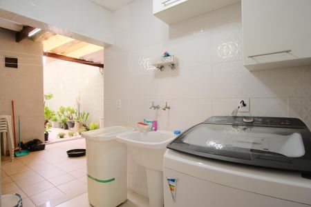 Casa à venda com 200m², 4 quartos e 3 vagasÁrea de Serviço