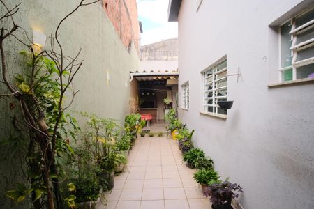 Casa à venda com 200m², 4 quartos e 3 vagasQuintal
