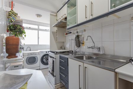 Apartamento para alugar com 140m², 3 quartos e 2 vagasCozinha e Área de Serviço