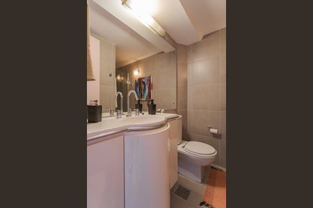 Apartamento para alugar com 140m², 3 quartos e 2 vagasBanheiro