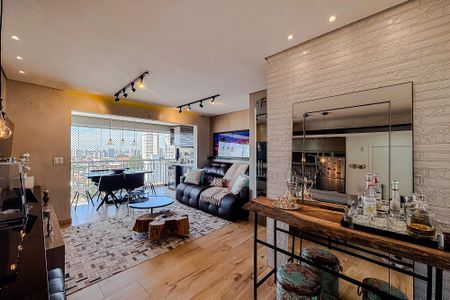 Sala de apartamento para alugar com 2 quartos, 80m² em Vila Bertioga, São Paulo