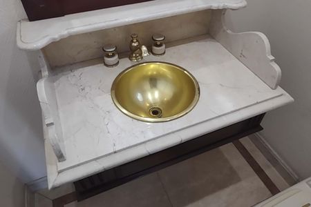 Apartamento para alugar com 400m², 3 quartos e 4 vagas Apartamento para alugar com 400m², 3 quartos e 4 vagasLavabo 2