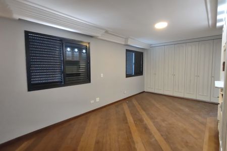 Apartamento para alugar com 400m², 3 quartos e 4 vagas Apartamento para alugar com 400m², 3 quartos e 4 vagasSuíte 1