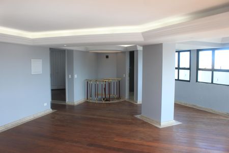 Apartamento para alugar com 400m², 3 quartos e 4 vagasSala de TV