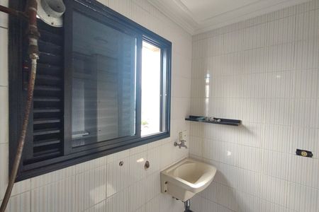 Apartamento para alugar com 400m², 3 quartos e 4 vagas Apartamento para alugar com 400m², 3 quartos e 4 vagasÁrea de Serviço