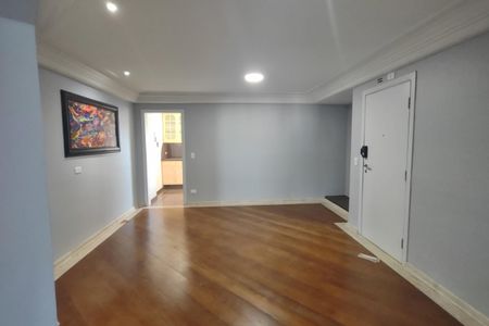 Apartamento para alugar com 400m², 3 quartos e 4 vagas Apartamento para alugar com 400m², 3 quartos e 4 vagasSala