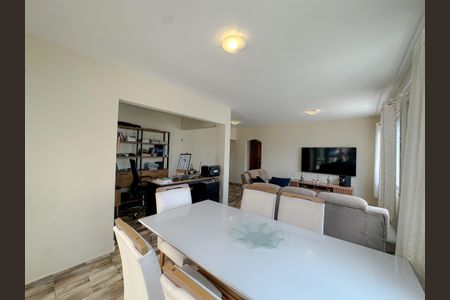 Sala de apartamento para alugar com 2 quartos, 208m² em Vila Anglo Brasileira, São Paulo