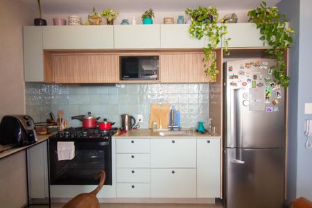 Apartamento à venda com 95m², 3 quartos e 2 vagas Apartamento à venda com 95m², 3 quartos e 2 vagasCozinha