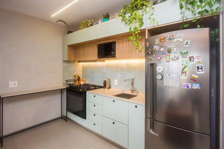 Apartamento à venda com 3 quartos, 95m² em Jardim das Acacias, São Paulo
