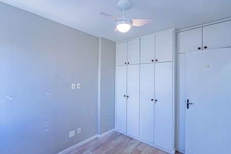 Quarto 1 de apartamento para alugar com 2 quartos, 54m² em Parque Maria Domitila, São Paulo