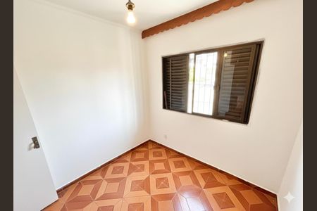 Casa à venda com 150m², 3 quartos e 2 vagas Casa à venda com 150m², 3 quartos e 2 vagasQuarto 3