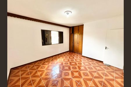 Casa à venda com 150m², 3 quartos e 2 vagas Casa à venda com 150m², 3 quartos e 2 vagasQuarto 2