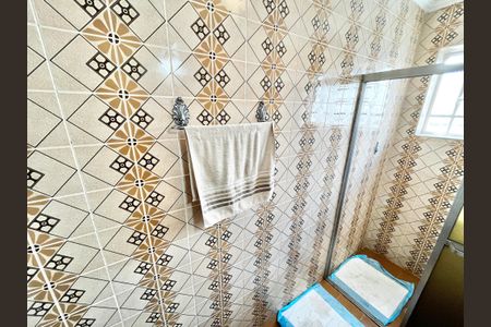 Casa à venda com 150m², 3 quartos e 2 vagas Casa à venda com 150m², 3 quartos e 2 vagasBanheiro 2