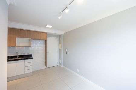 Sala de apartamento para alugar com 2 quartos, 36m² em Chácara Inglesa, São Paulo