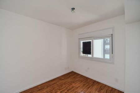 Quarto 1 de apartamento para alugar com 3 quartos, 67m² em São Sebastião, Porto Alegre