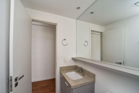 Apartamento para alugar com 67m², 3 quartos e 2 vagas Apartamento para alugar com 67m², 3 quartos e 2 vagasBanheiro da Suíte
