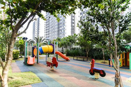Apartamento para alugar com 67m², 3 quartos e 2 vagas Apartamento para alugar com 67m², 3 quartos e 2 vagasÁrea comum - Playground