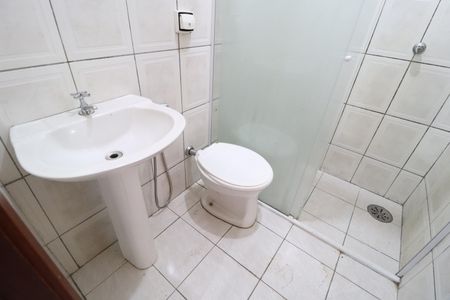 Apartamento para alugar com 58m², 2 quartos e 1 vagaBanheiro Social