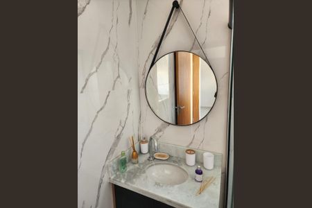 Studio para alugar com 27m², 1 quarto e sem vaga Studio para alugar com 27m², 1 quarto e sem vagaBanheiro