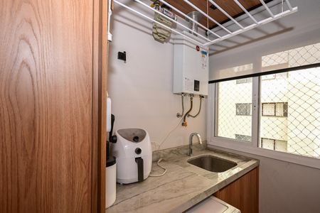 Apartamento à venda com 65m², 1 quarto e 2 vagasÁrea de Serviço 