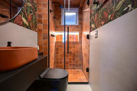 Apartamento à venda com 65m², 1 quarto e 2 vagasBanheiro