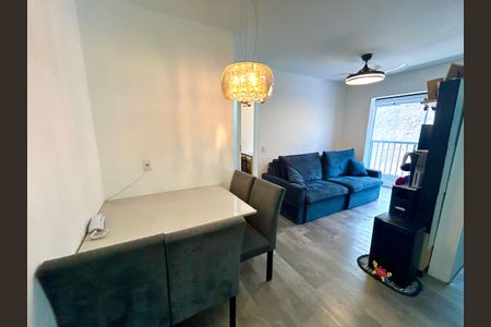 Sala de apartamento à venda com 2 quartos, 47m² em Vila Itapegica, Guarulhos