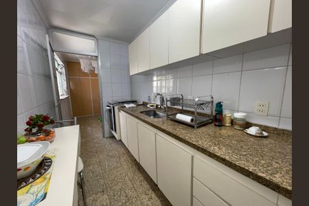Apartamento à venda com 96m², 3 quartos e 1 vagaCozinha