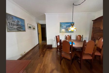Apartamento à venda com 96m², 3 quartos e 1 vagaSala