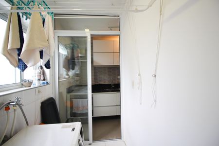 Apartamento para alugar com 90m², 3 quartos e 1 vagaÁrea de Serviço