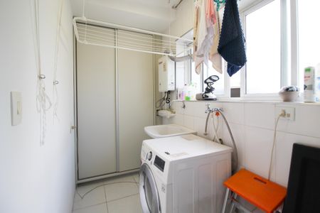 Apartamento para alugar com 90m², 3 quartos e 1 vagaÁrea de Serviço