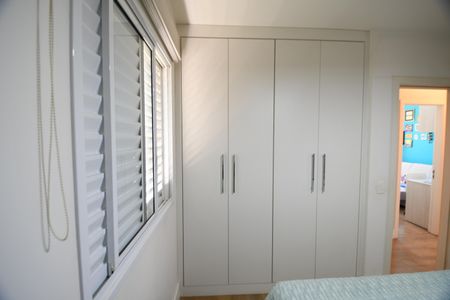 Apartamento à venda com 81m², 3 quartos e 2 vagasQuarto 3 - Suíte