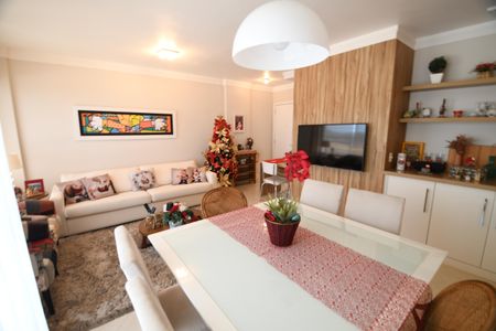 Sala de apartamento à venda com 3 quartos, 81m² em Vila Brandina, Campinas