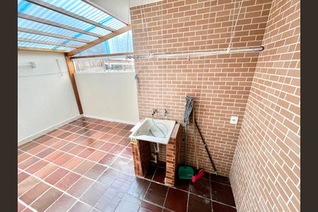 Casa para alugar com 80m², 3 quartos e 2 vagasÁrea de Serviço