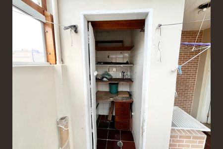 Casa para alugar com 80m², 3 quartos e 2 vagasDespensa