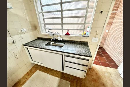 Casa para alugar com 80m², 3 quartos e 2 vagasCozinha