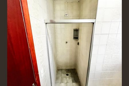 Casa para alugar com 80m², 3 quartos e 2 vagasBanheiro