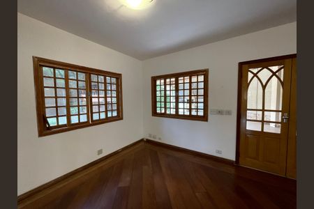 Sala de casa de condomínio para alugar com 4 quartos, 1451m² em Parque Primavera, Cotia