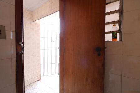 Casa à venda com 285m², 3 quartos e 6 vagasBanheiro de serviço