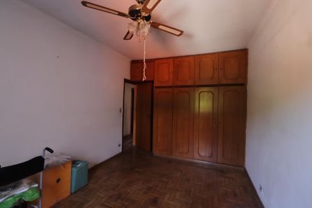 Casa à venda com 285m², 3 quartos e 6 vagasQuarto 3